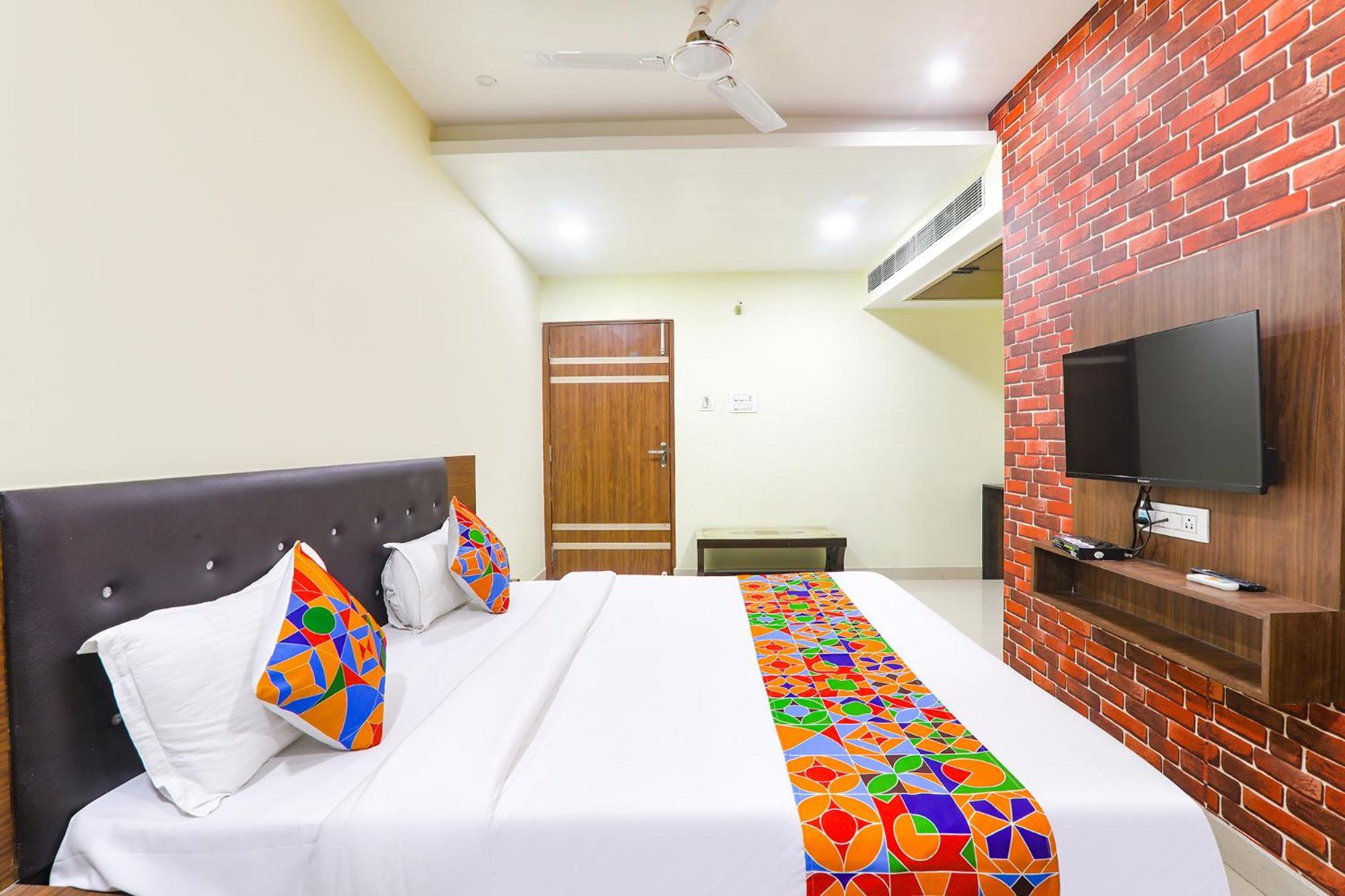 Fabhotel The Kumar Inn Danapur Exterior foto